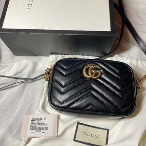 Gucci Marmont metelassé mini Bag